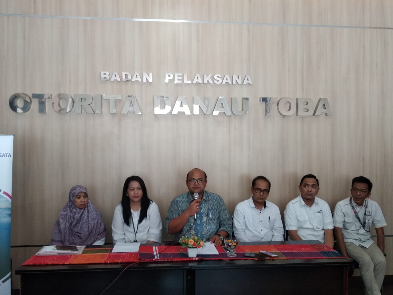 13 Maret, Raja dan Ratu Belanda Destinasi ke Danau Toba 1