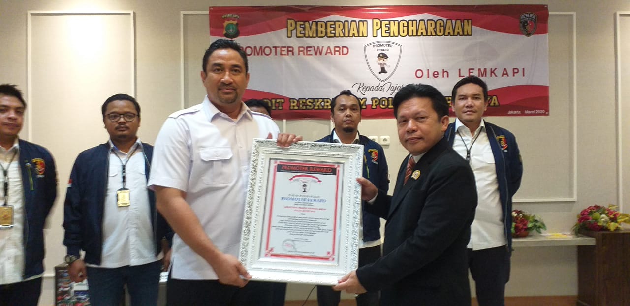LEMKAPI Beri Jajaran Ditreskrimum PMJ Penghargaan 1