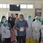 Antisipasi Covid-19, RSUD Padangsidimpuan Siapkan 70 APD 27