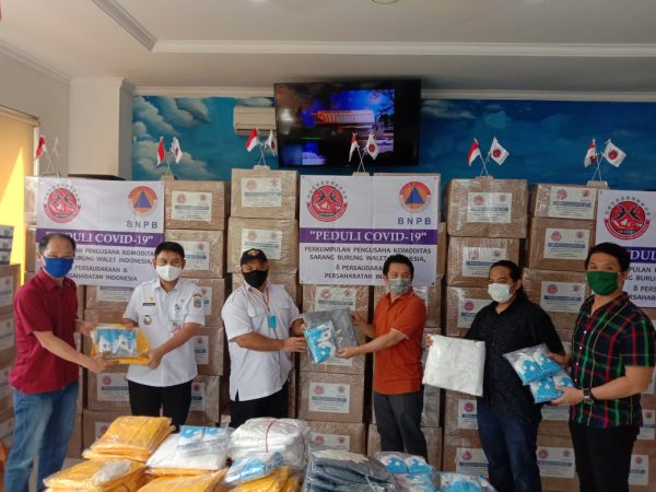 Lawan Covid-19, PPKSBWI Beri Bantuan Alkes 61