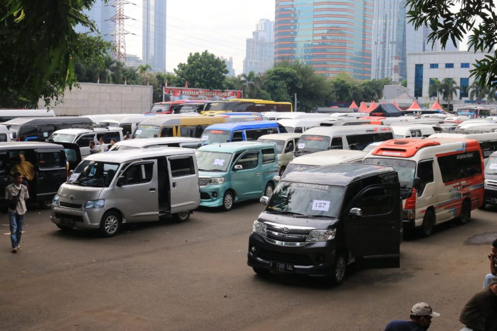 Nekad Angkut Pemudik, 202 Bis Travel Ditahan Polisi 11