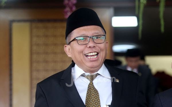 Asrul: KPK Harus Buktikan Suap Nurhadi 13