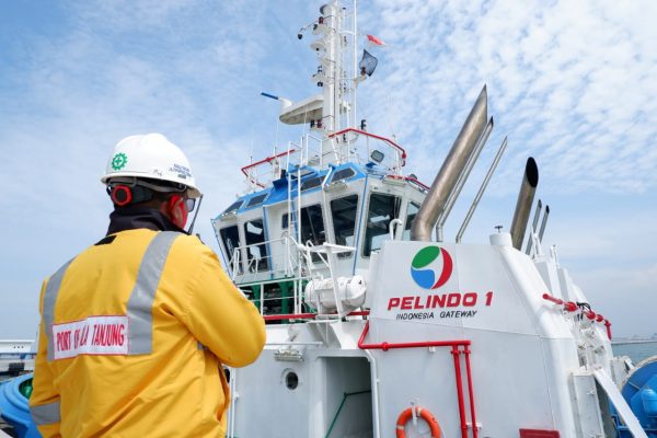 Tingkatkan Pelayanan, Pelindo 1 Datangkan Kapal Tunda di Pelabuhan Kuala Tanjung 46