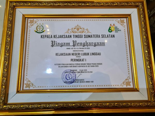 Kejari Lubuklinggau Terbaik dalam Pemberantasan Korupsi 71