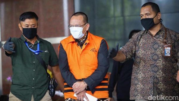 Sekretaris Pengadilan Tinggi Agama Medan Dicecar KPK 23