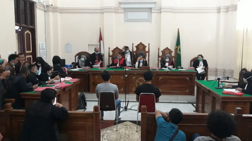 Sidang Narkoba Melibatkan Oknum Perwira, Hakim Pertanyakan Kanit Reskrim Polsek Hamparan Perak Tidak Jadi Tersangka 8