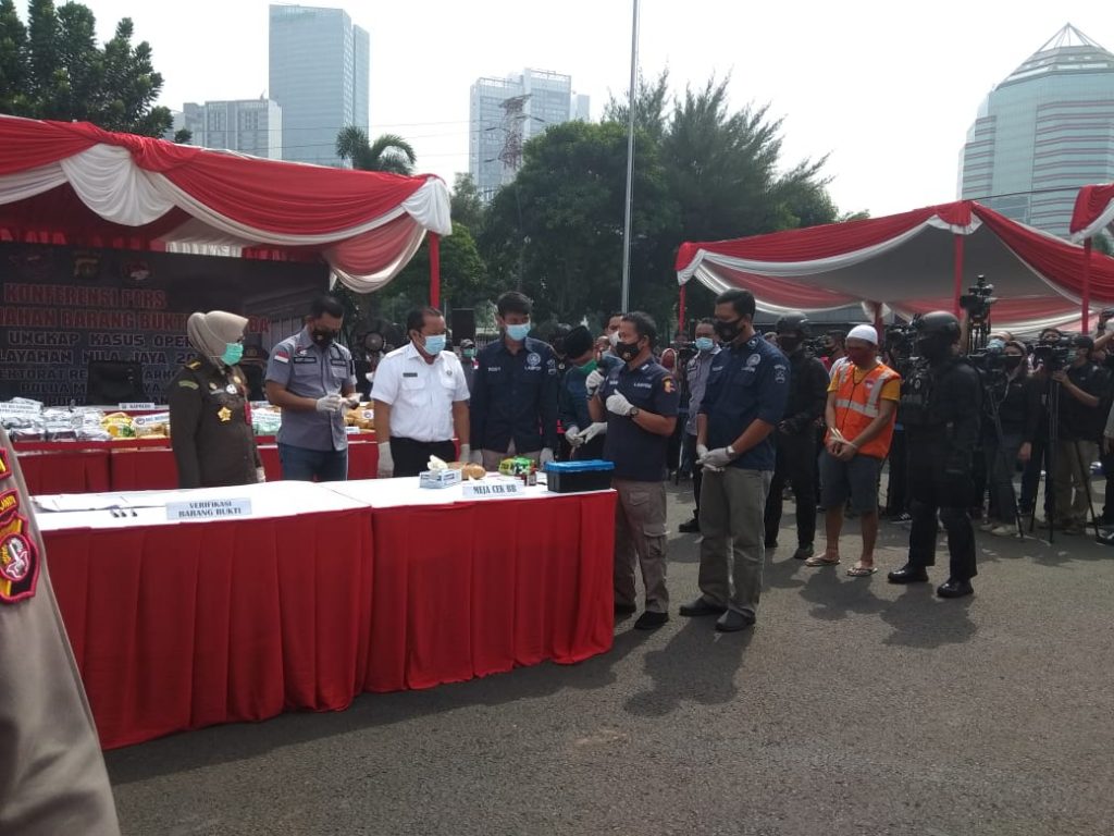 Tangkap 8 Bandar, Polda Metro Musnahkan 190 Kg Sabu 13