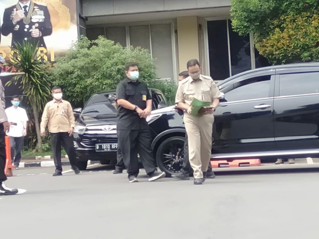 Anies Baswedan Penuhi Panggilan Polda Metro Jaya 13