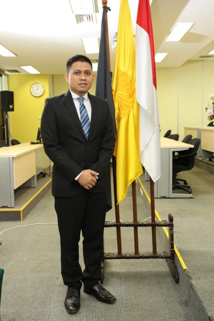 Ingin Membangun Tanah Leluhur 8