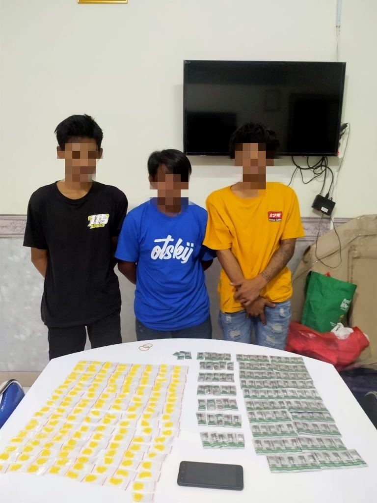 Polda Banten Amankan Tiga Tersangka Penyalahgunaan Obat-obatan 13