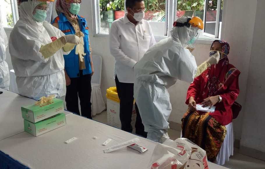 HPN, Kejagung-Forwaka Gelar Baksos dan Rapid Antigen 10