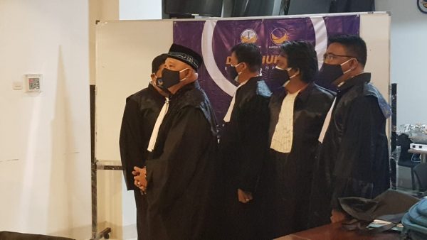 MK Tolak Gugatan Pilkada Manggarai Barat, Edi Endi: Terima Kasih Wartawan 23