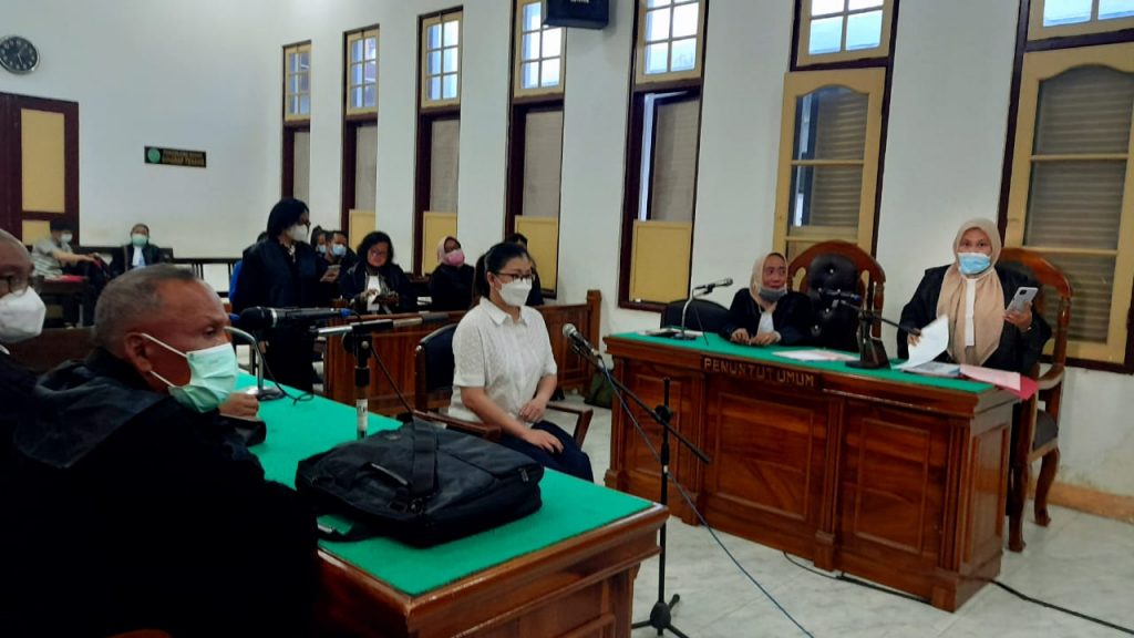 Korban Pencemaran Nama Baik Minta Jaksa dan Hakim Tegakkan Keadilan 12