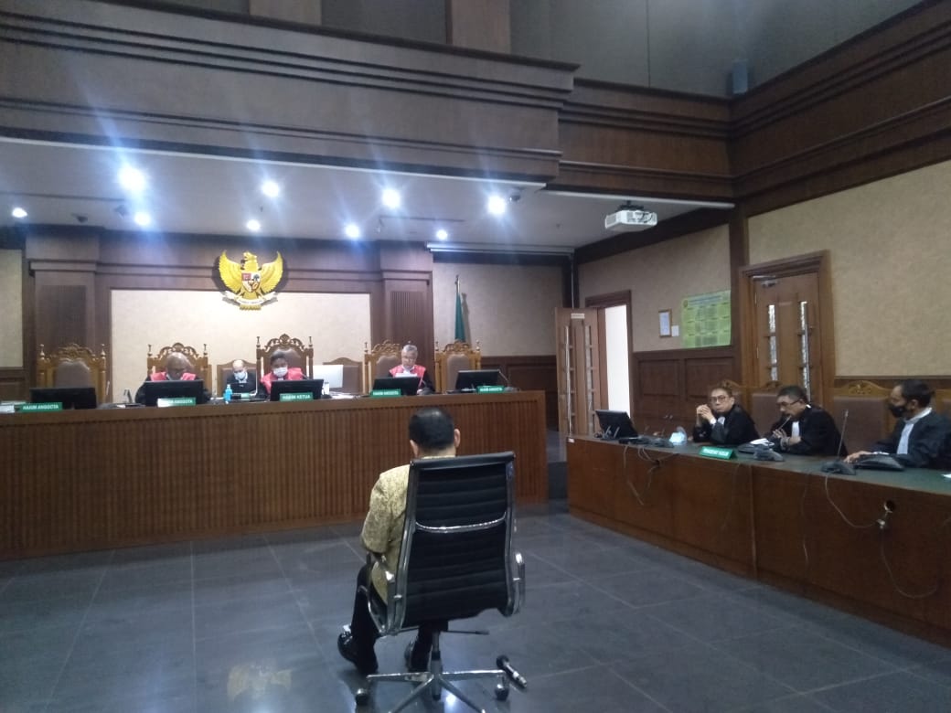 IMG-20210310-WA0080 Hakim: Perbuatan Napoleon Lempar Batu Sembunyi Tangan 1