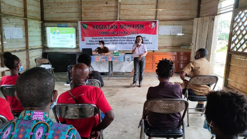 Kodim 1711/BVD Bersama Puskesmas Kawagit Sosialisasikan Pencegahan Bahaya Stunting 11