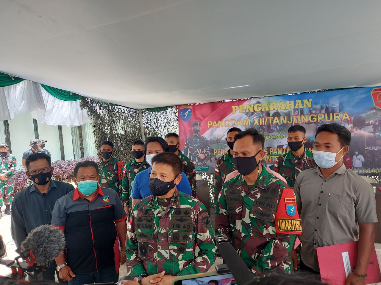 IMG-20210314-WA0044 Apresiasi Satgas Pamtas Berhasil Gagalkan Narkoba, Pangdam XII/Tpr Bersepeda 310 Kilometer 1
