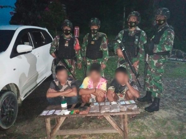 TNI Gagalkan Penyelundupan Ganja di Perbatasan RI-PNG 60