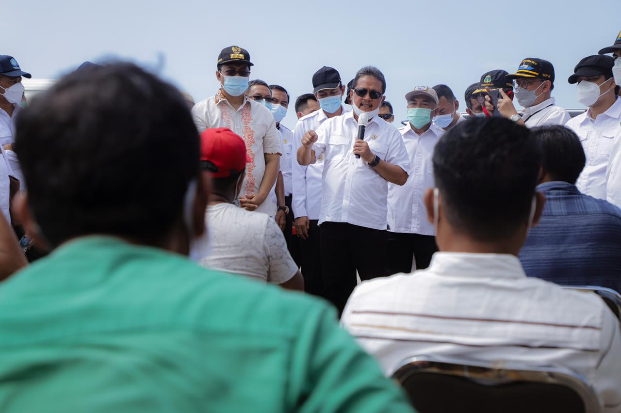 Trenggono-! Dukung Budidaya Lobster Dalam Negeri, Menteri Trenggono: Saya Dukung Sampai Mati 1