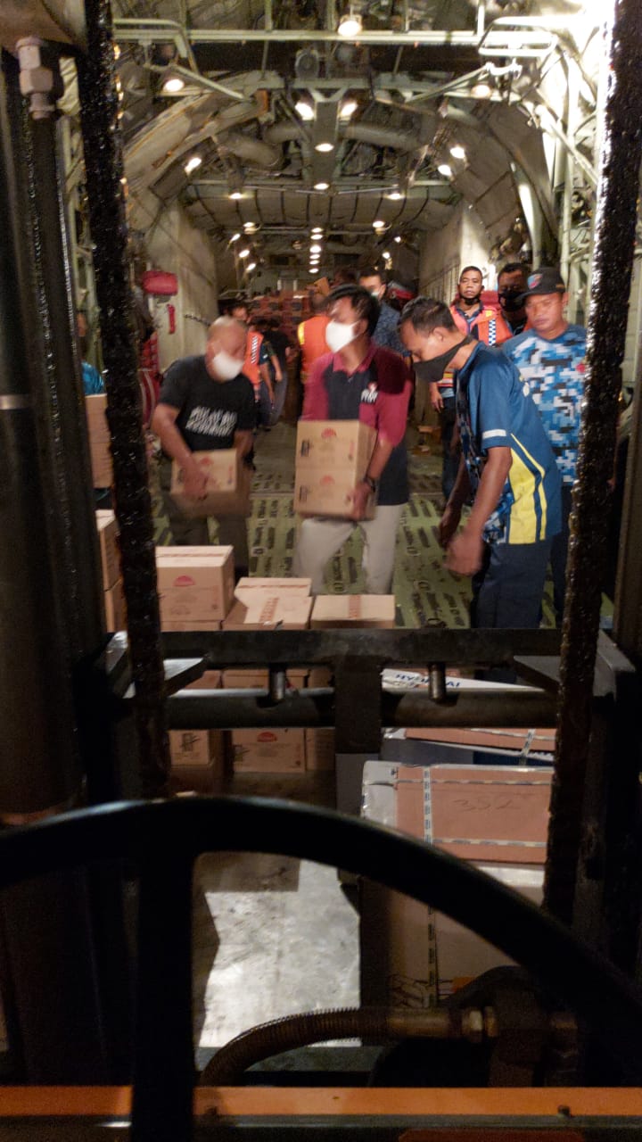 IMG-20210408-WA0033 Panglima TNI Kirim Bantuan Untuk Korban Bencana Alam di NTT 1