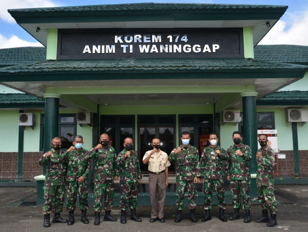 Kasipers Korem 174/ATW Merauke Terima Kunjungan Tim Pusjarah TNI 1