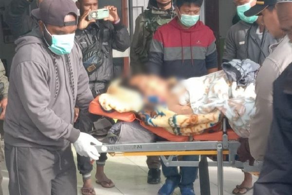 Biadab, Penjual Bakso Keliling Dibacok KKB 57
