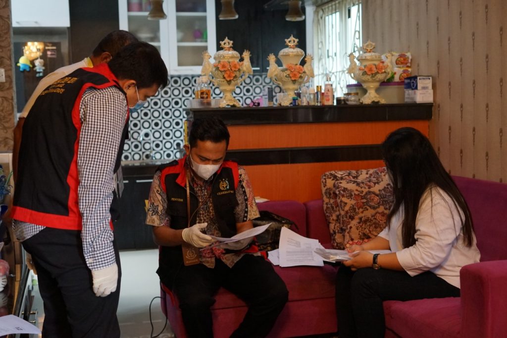 Diduga Korupsi Rp 2,8 M, Kejari Medan Tahan Mantan Bendahara Puskesmas 9