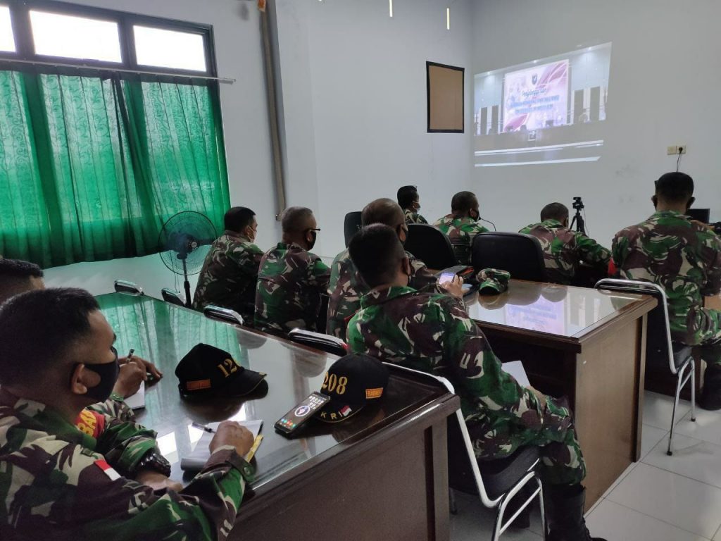 Danramil dan Babinsa Jajaran Kodim 1208/Sambas Terima  Sosialisasi Aplikasi Silacak 11