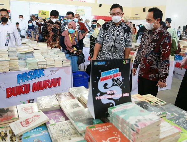 Buka Festival HBN Pertama, Wagub Andika: Banten Akan Inisiasi Regulasi Perbukuan di Daerah 33