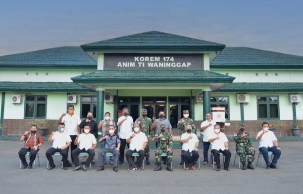 IMG-20210604-WA0018 Korem 174 Merauke Siap Sukseskan PON XX Tahun 2021 dan Pelopori Pencegahan Covid-19 39