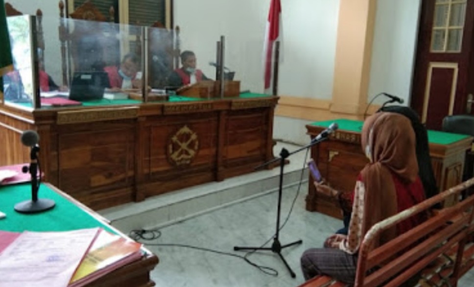 Tak Diberi Jajan, Anak Tega Aniaya Ibu Kandung 12