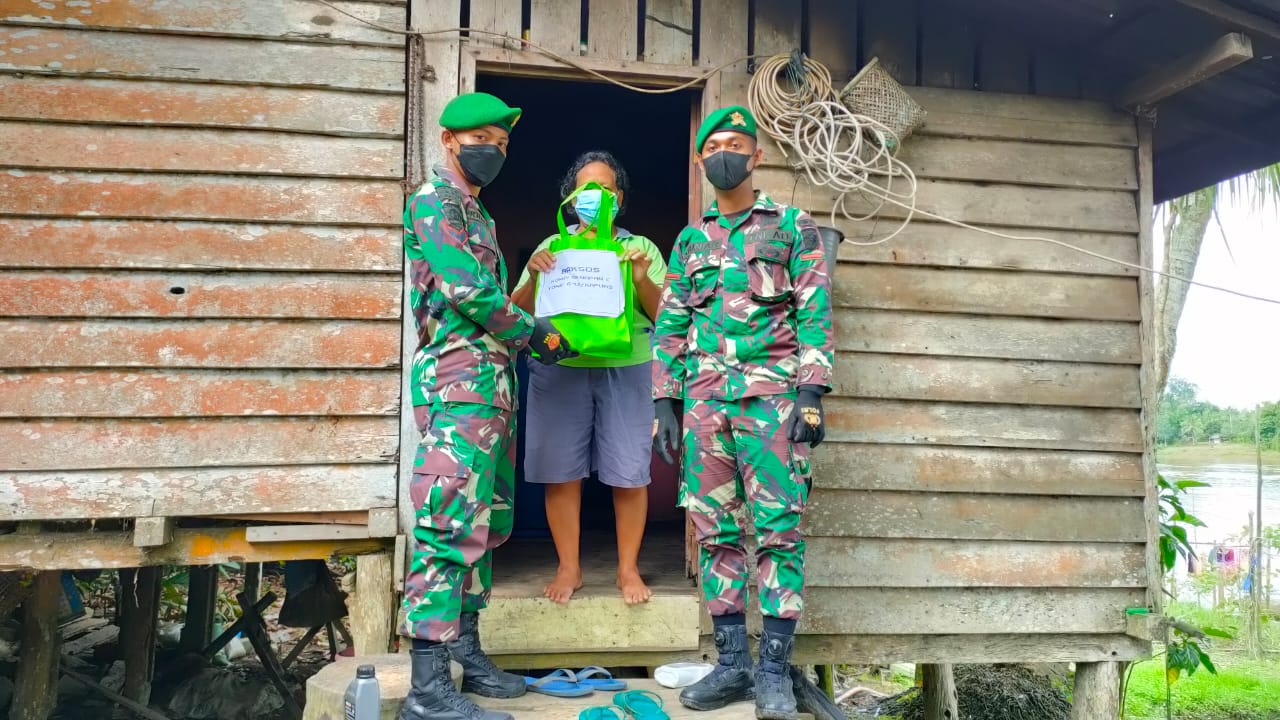 IMG-20210618-WA0042 Bakti Sosial Kompi Senapan C Batalyon Infanteri 642/Kapuas 1