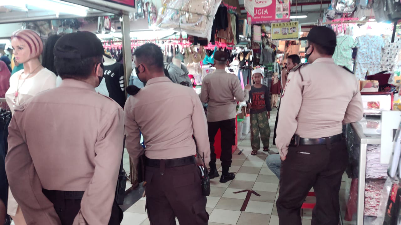 Hari Ini, Kasus Covid-19 di Jakarta 4.895 Kasus, Polsek Koja Perketat Prokes di Tempat Umum 1