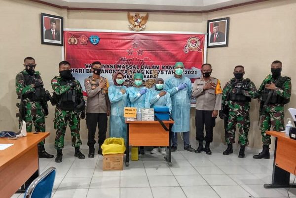 TNI-Polri Bersinergi Jaga Stabilitas Keamanan di Papua 49