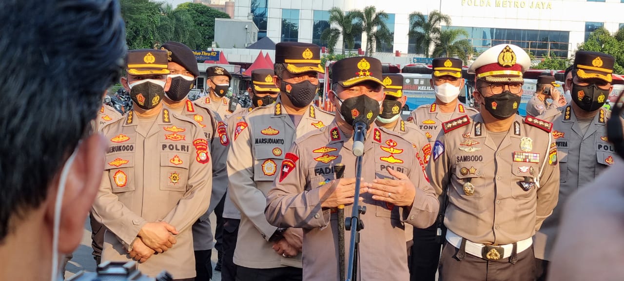 Kapolda Metro Jaya Minta Kerumunan Ditindak Tegas 1