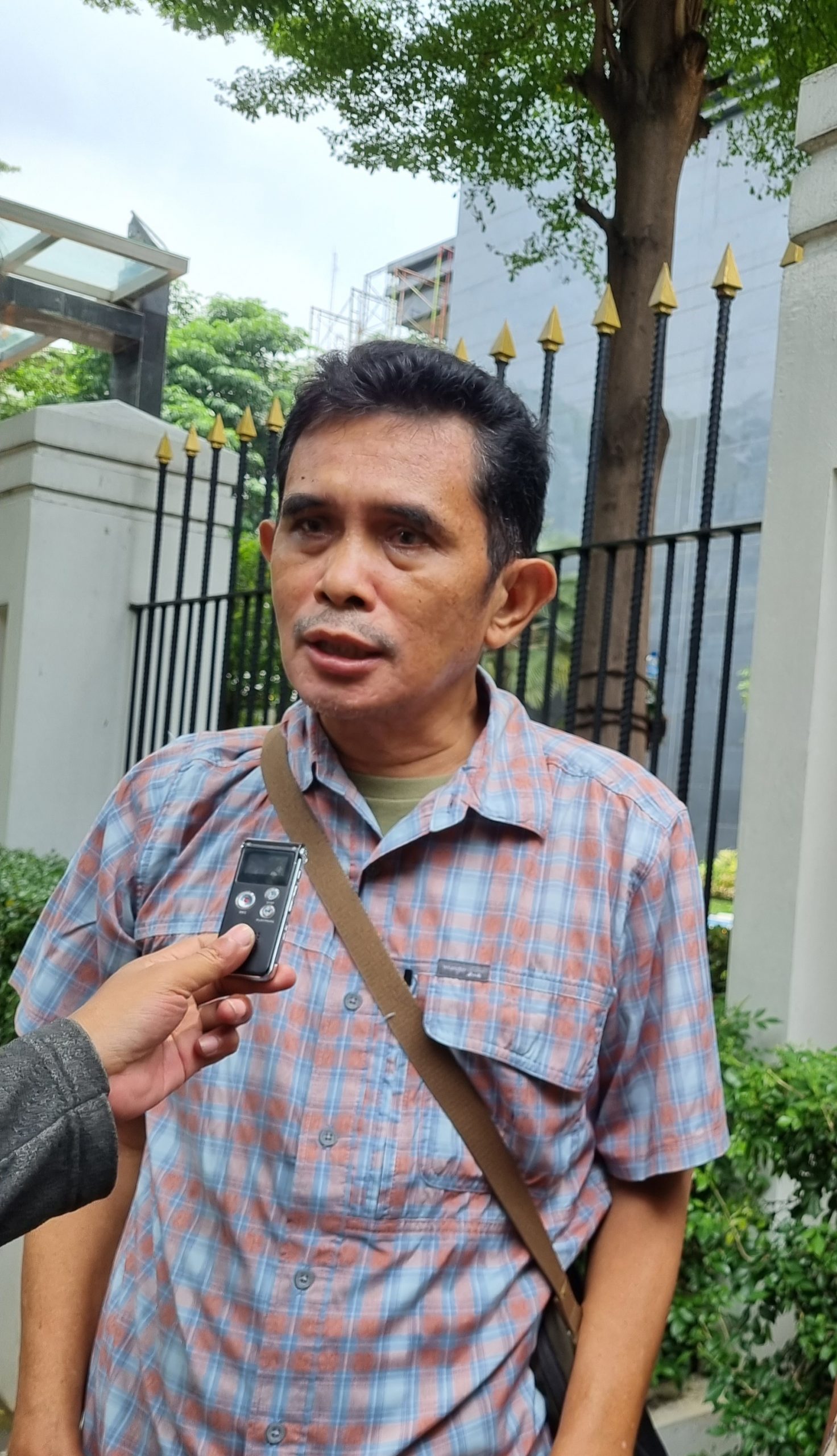 Jeritan Hati Pemegang Polis, Rencana Pendidikan Hancur Karena Kurator 1