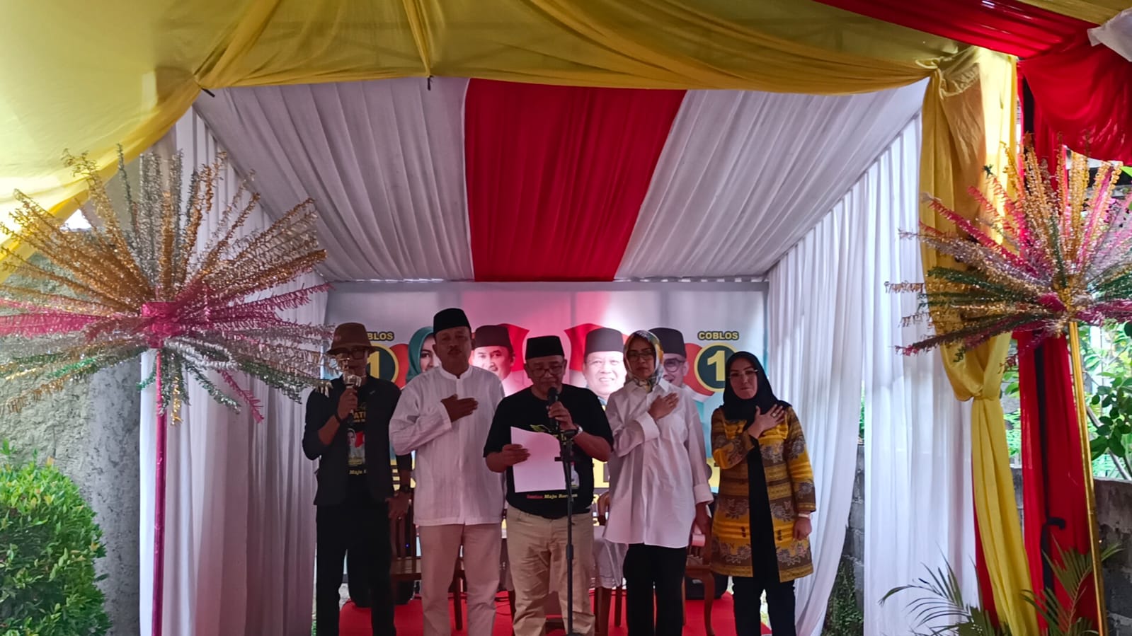 Warga Ciputat Tangsel Antusias Kedatangan Airin 2