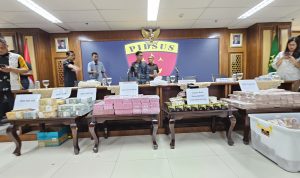 Bobrok, Diduga ZR Sudah Sebarkan Suap Rp4 Triliun ke Oknum Hakim 9