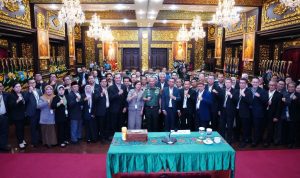 Kasum TNI Berikan Pembekalan Pada Executive Course Cohort-7 Unhan RI 9