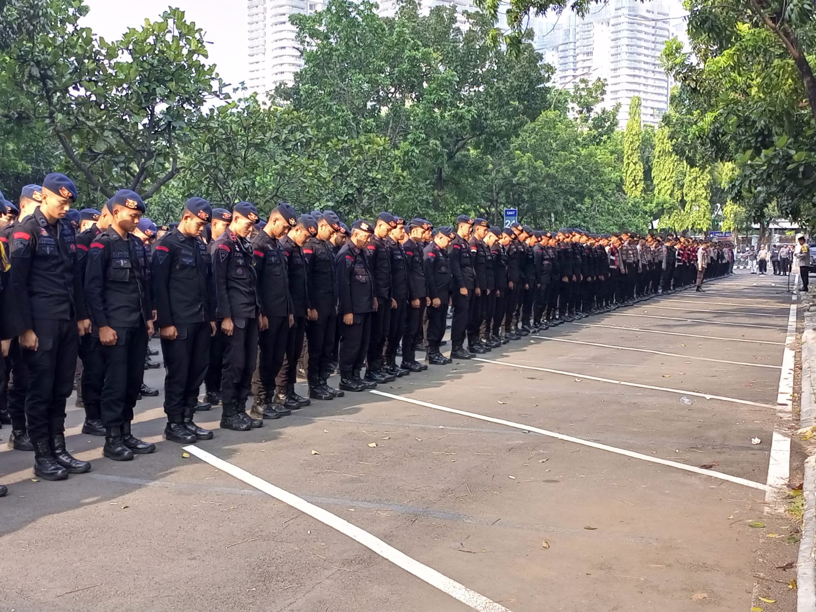 IMG-20241009-WA0010 Amankan Kampanye, Polda Metro Siagakan 1.460 Personel 1