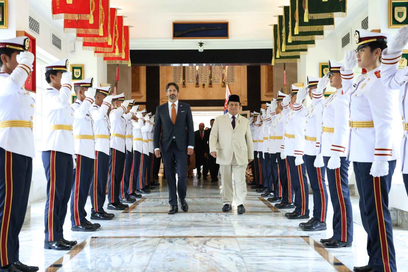 Menhan Prabowo Terima Kunjungan Kehormatan Menhan Slovakia 1 Menhan Prabowo Terima Kunjungan Kehormatan Menhan Slovakia 2