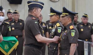 Patris Yusrian Jaya Dilantik Jadi Kejati DKI Jakarta 10