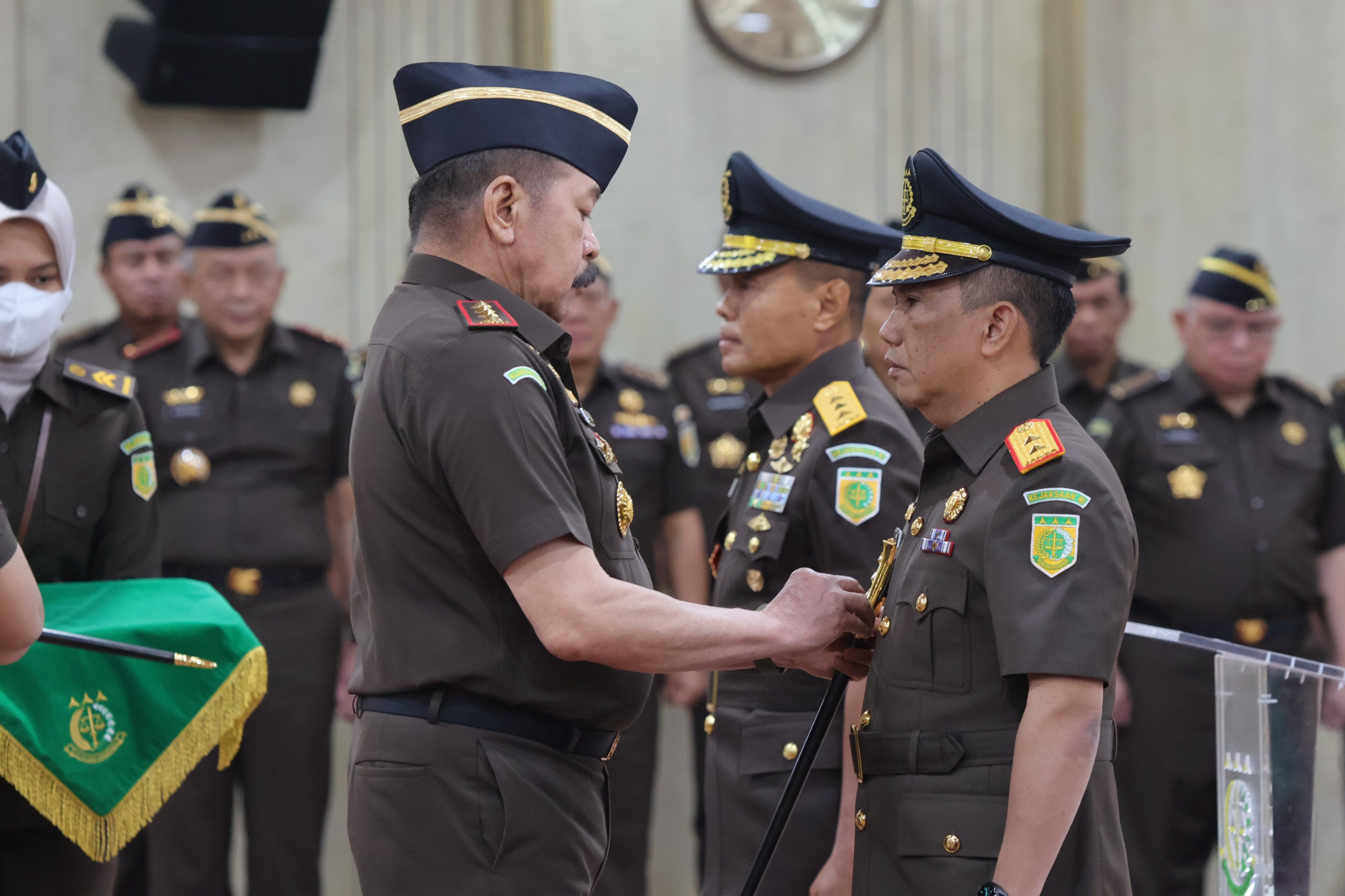 IMG-20241018-WA0012 Patris Yusrian Jaya Dilantik Jadi Kejati DKI Jakarta 1