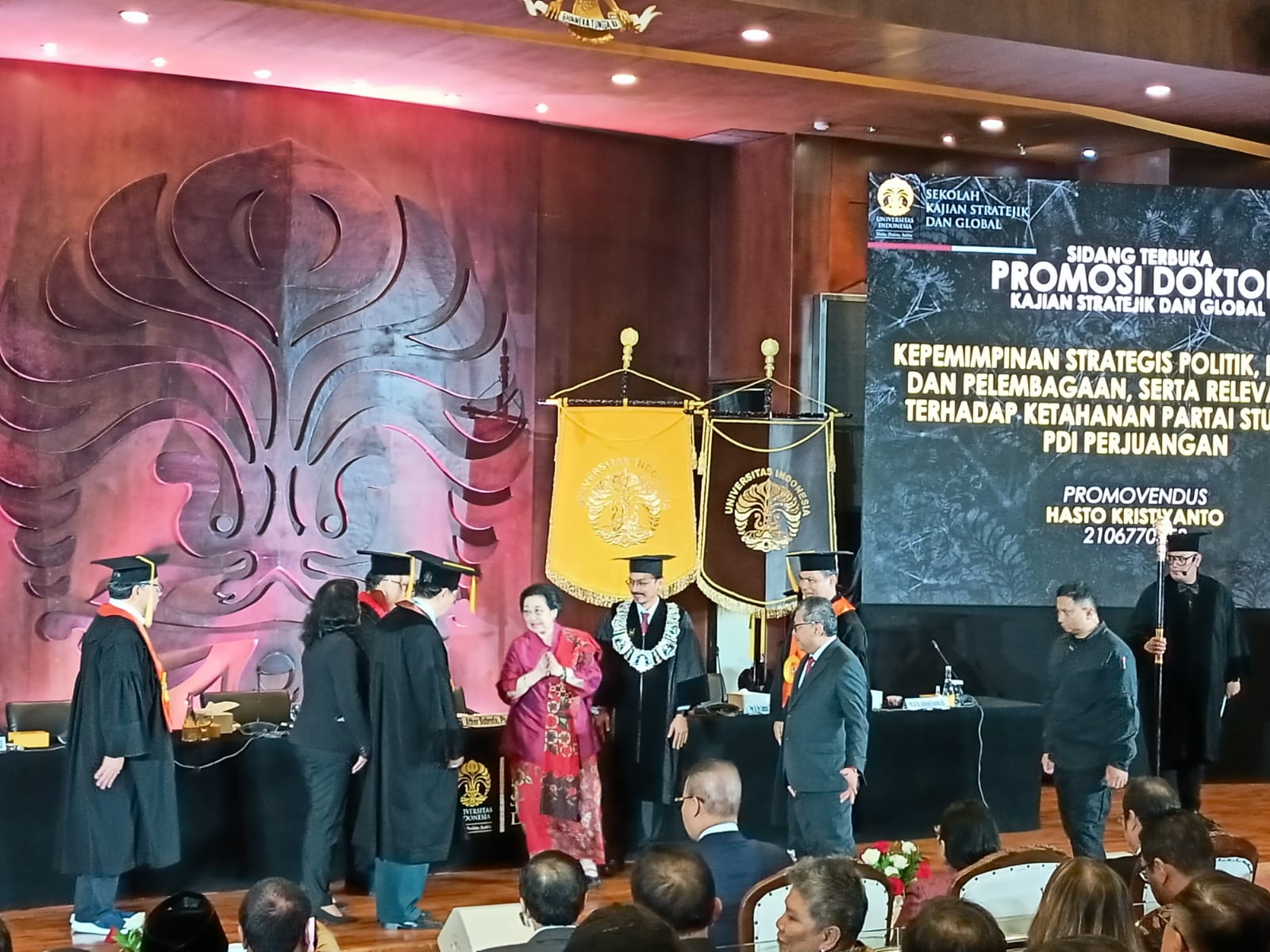 Megawati Jadi Informan Utama Penelitian Disertasi Hasto 1