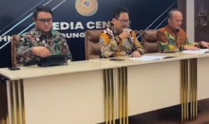 MA Berhentikan Sementara Tiga Hakim Surabaya yang Ditangkap Jaksa 11
