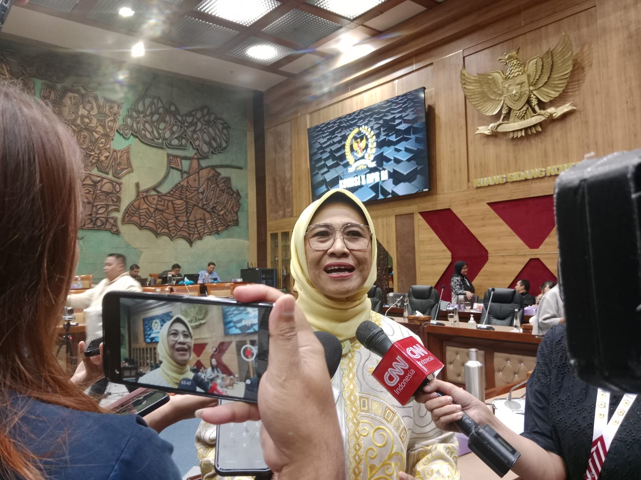 IMG-20241029-WA0027 Siswa SMP Belum Bisa Baca, DPR Minta Kemendikdasmen Lakukan Investigasi 1