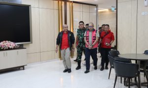 Kejati Jakarta Tahan Manajer Keuangan dan Akuntansi Indofarma 8