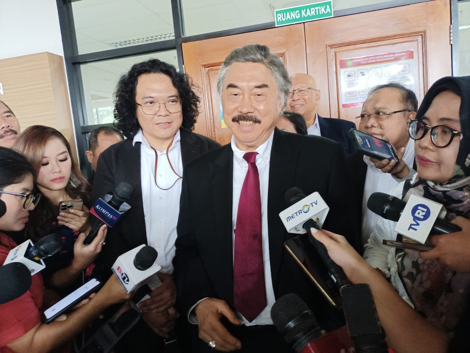 IMG-20241031-WA0005 Kejagung Tangkap Hakim Aktif, Gayus Lumbuun: Ini Sinyal Reformasi Peradilan 1