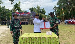 Kasdam XVIII/Kasuari Resmi Tutup Kegiatan TMMD Ke-122 di Kampung Saporkren 9