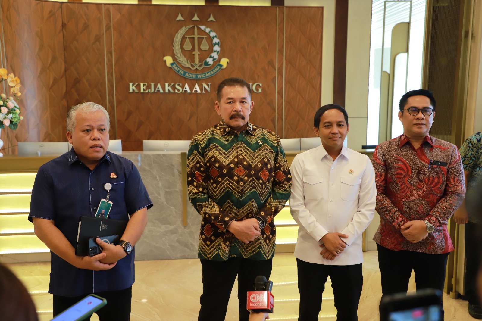 IMG-20241101-WA0040 Kordinasi Penegakkan Hukum, Menhut Sowan ke Jaksa Agung 1