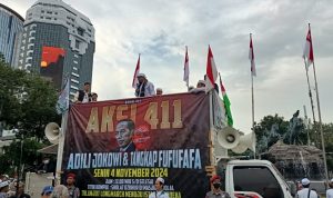 Massa 411 Tuntut Adili Jokowi dan Pemilik Akun Fufufafa 9